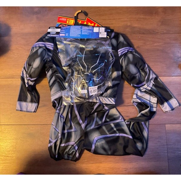 Black Panther Light Up Costume NWT Halloween Parties Dress Up small 4-7 - Picture 3 of 4